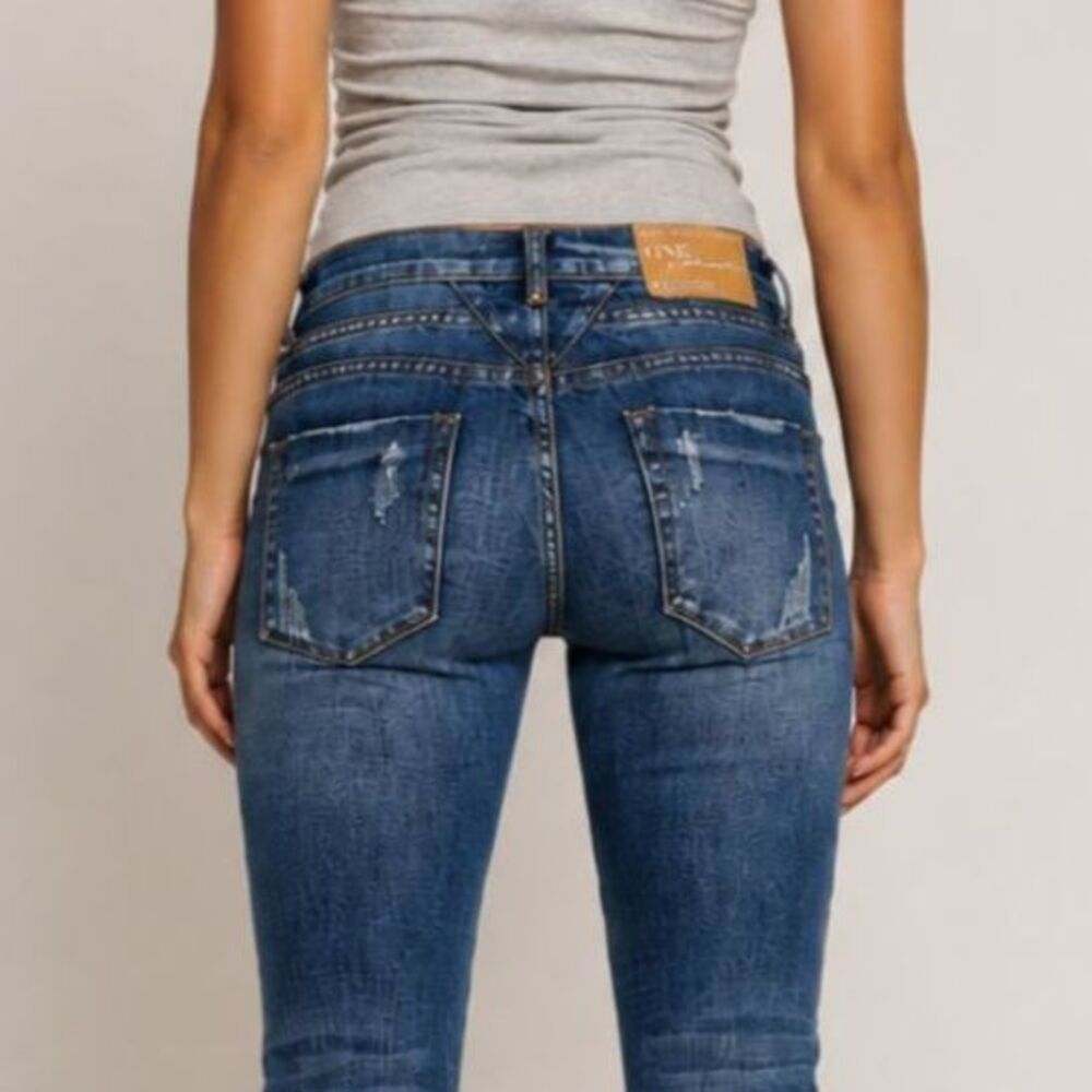 One Teaspoon Hoodlums Bow Leg Jeans – Size 28